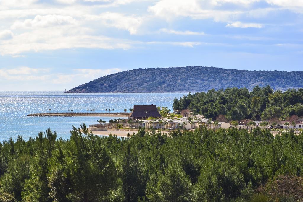 Amadrian Apartments Šibenik Exteriör bild