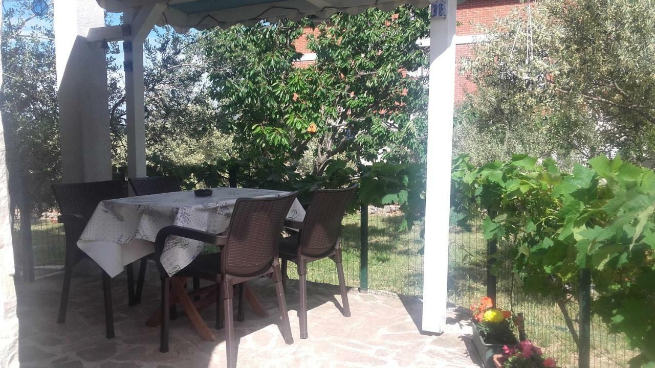 Amadrian Apartments Šibenik Exteriör bild